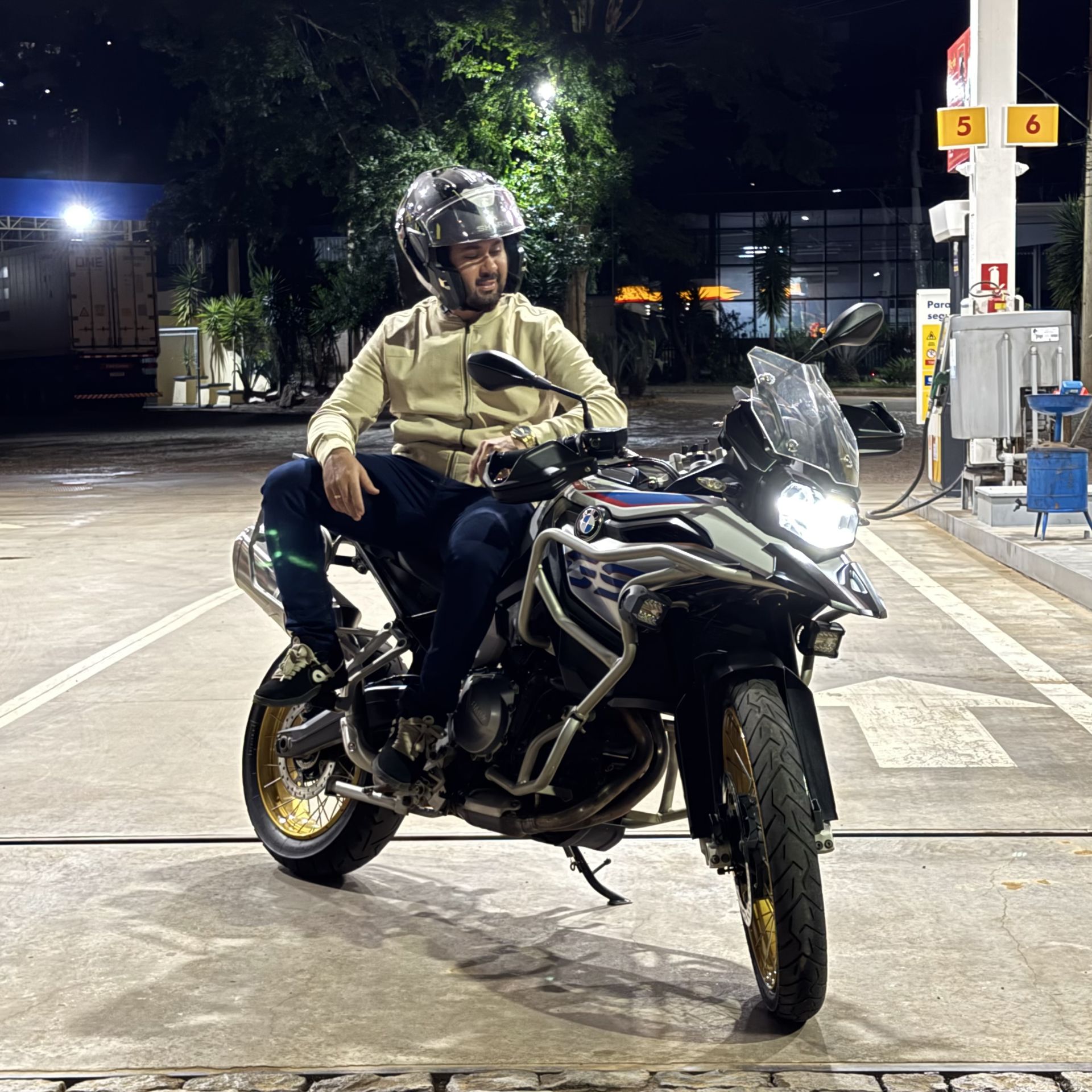 ROBOZÃO BMW F850 GS OU 40K